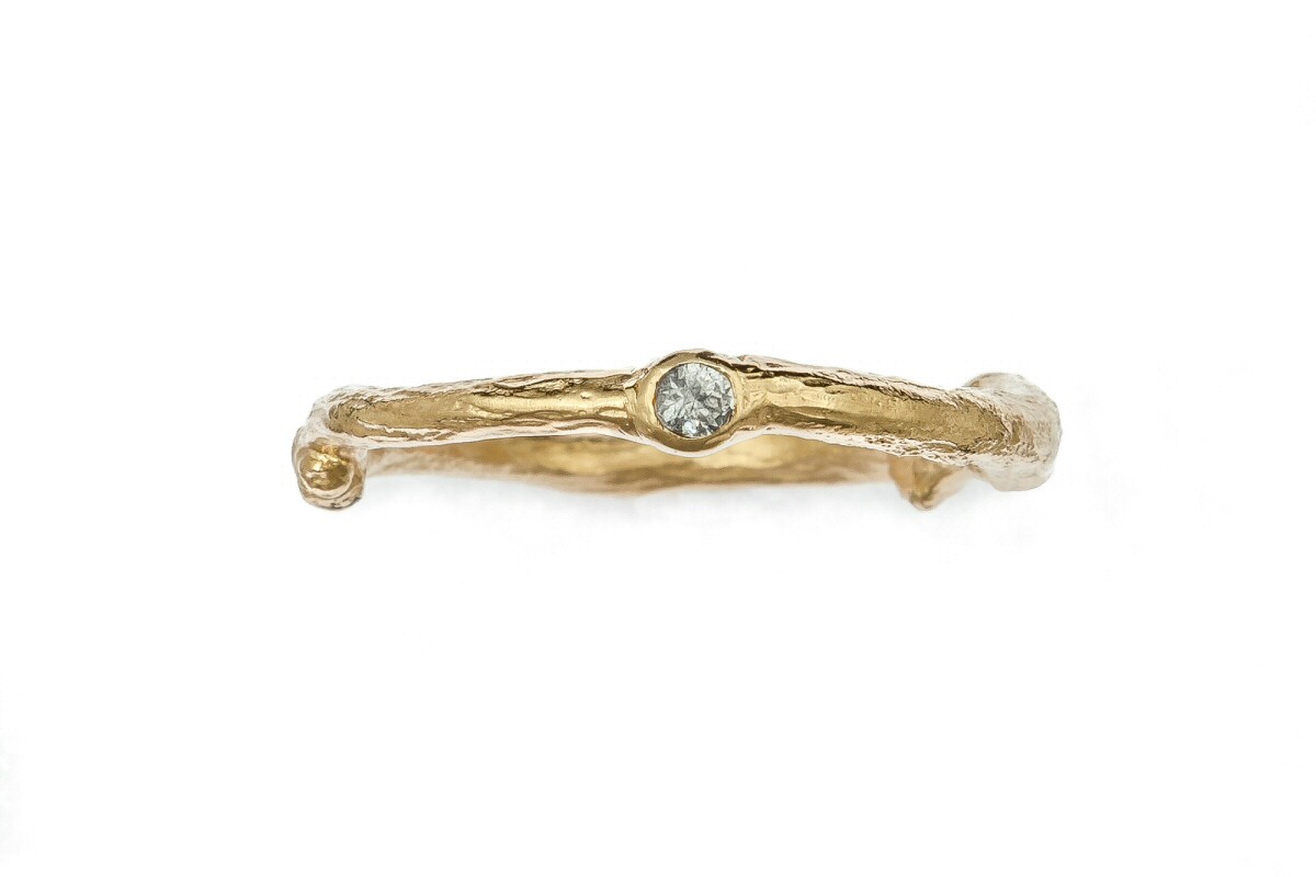 18ct Gold Twig Band with Diamond
